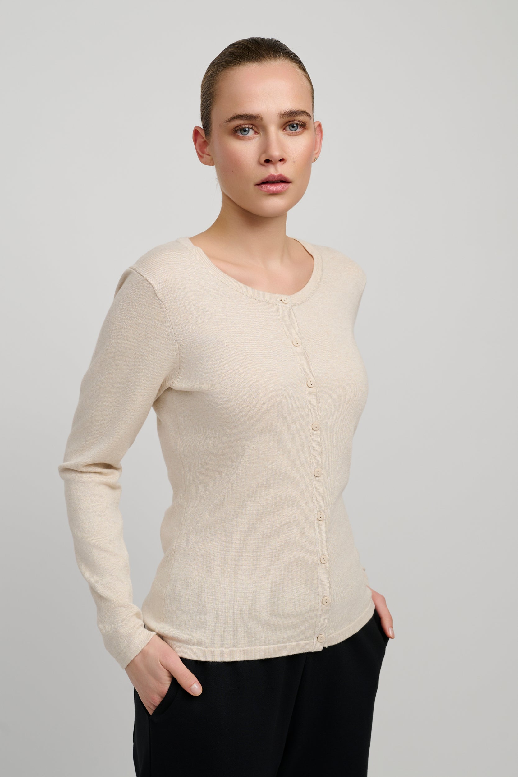 OMDolly Cardigan